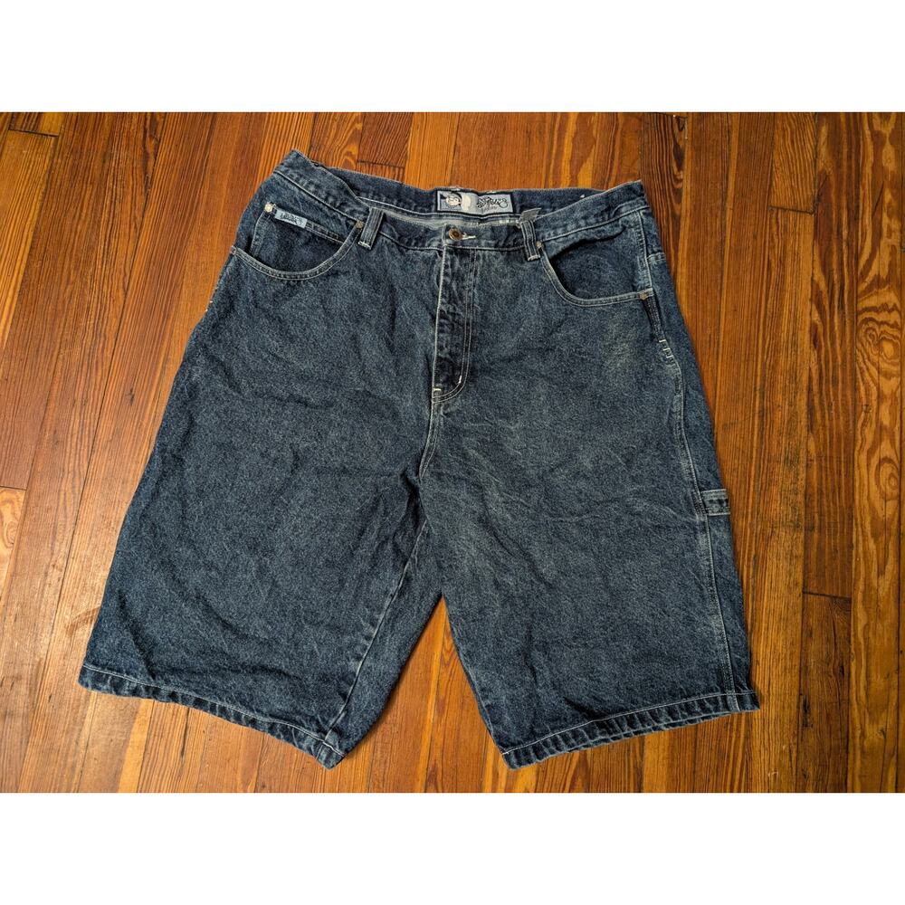 SouthPole Y2K VTG Embroidered Shorts Size 40.